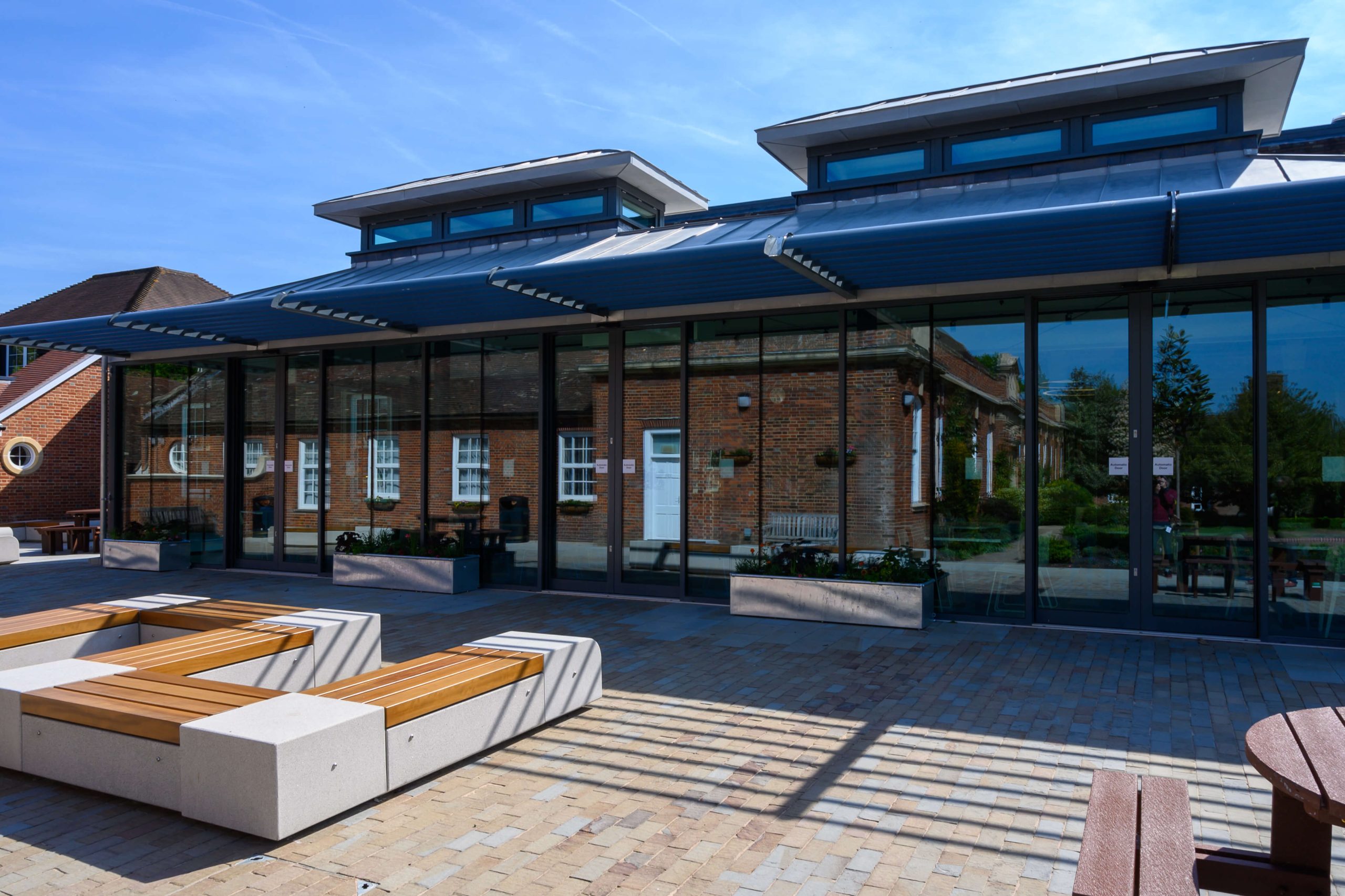 LORD WANDSWORTH COLLEGE, HOOK