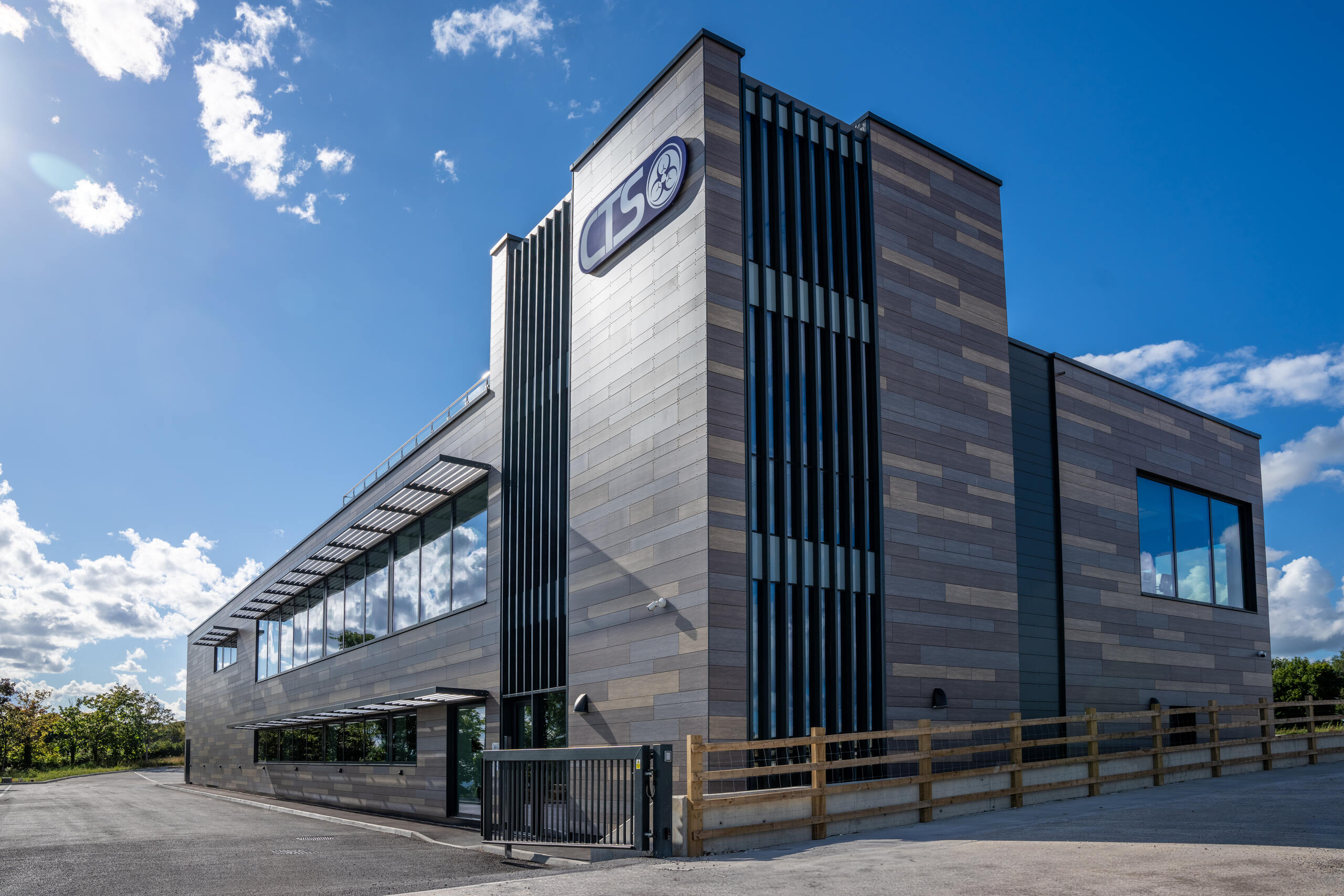 CTS EUROPE – HQ BUILDING, PORTSMOUTH