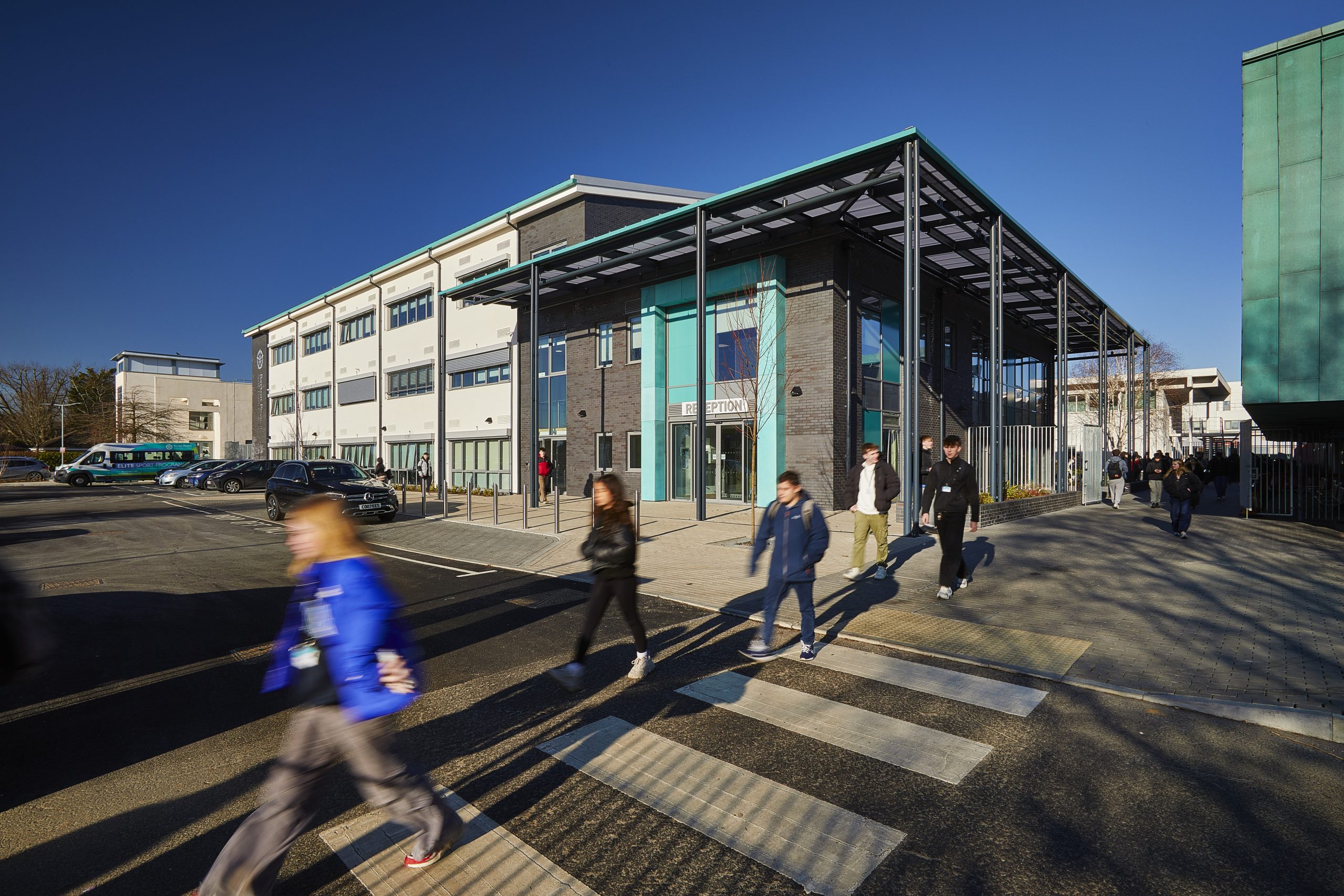 BARTON PEVERIL – BUSINESS SCHOOL, EASTLEIGH
